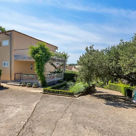 Manuela Apartmán *
