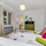 Manuela 马卡尔斯卡